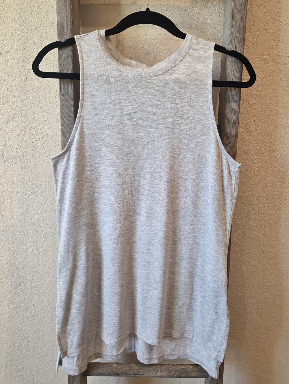 Athleta Women's Heather Gray Move With Ease Tank Top - Size Small